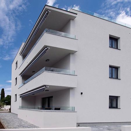 Villa Stella - Crowonder Luxury Rent Turanj Esterno foto