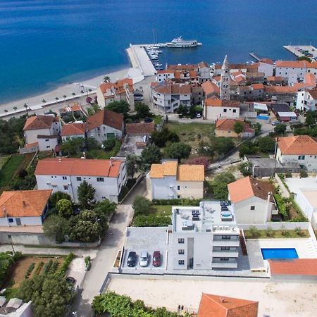 Villa Stella - Crowonder Luxury Rent Turanj Esterno foto