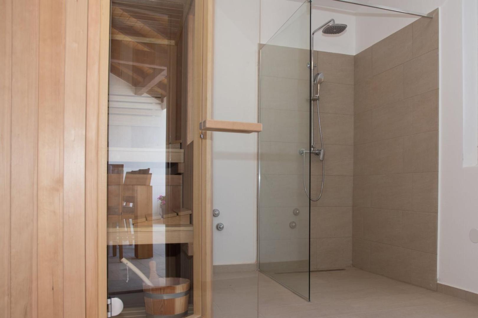 Villa Stella - Crowonder Luxury Rent Turanj Esterno foto
