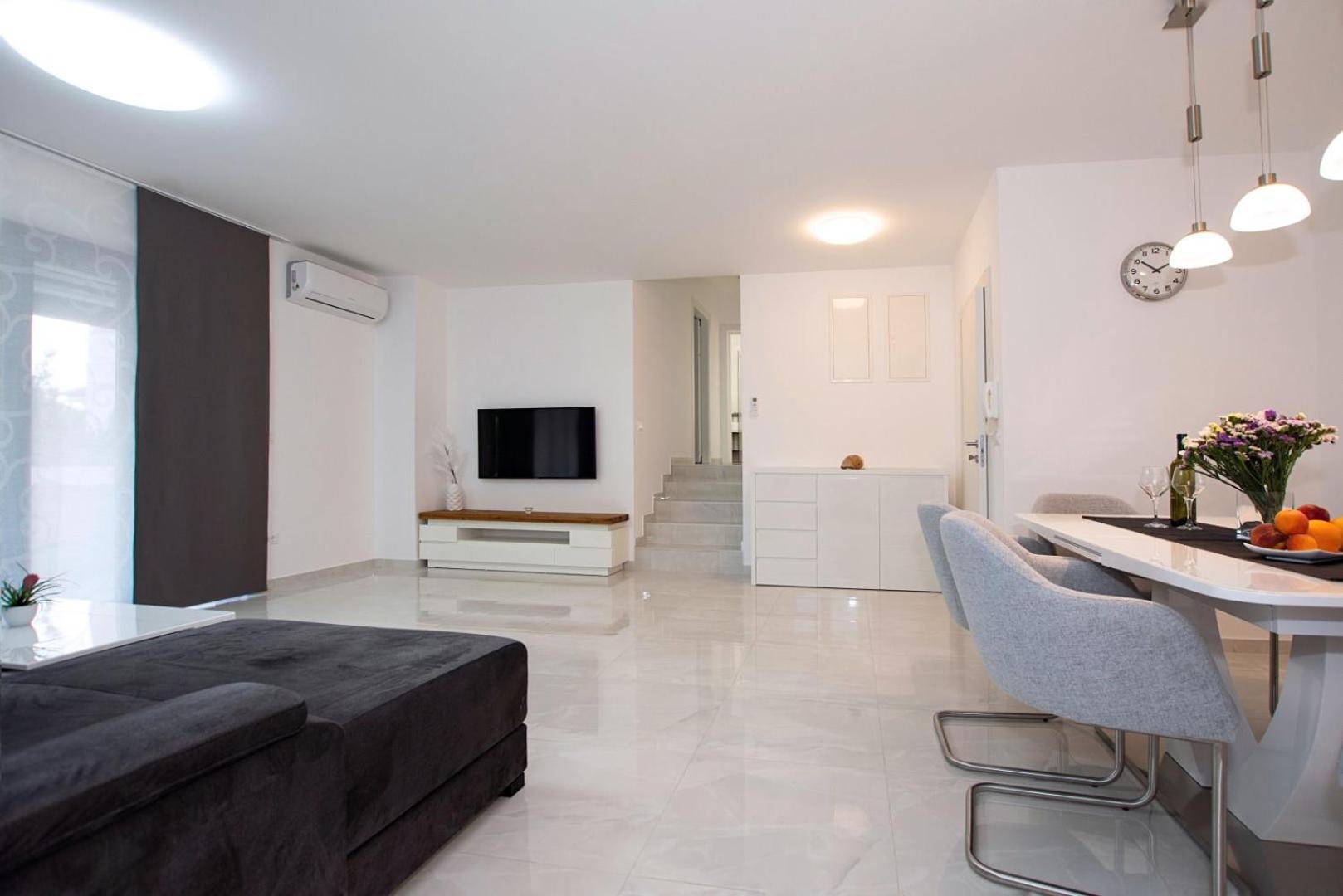 Villa Stella - Crowonder Luxury Rent Turanj Esterno foto